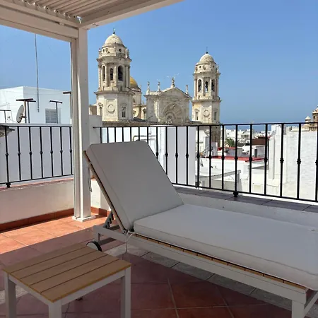 Apartmán El Atico De Ingleses By Cadiz4rentals (adults Only)